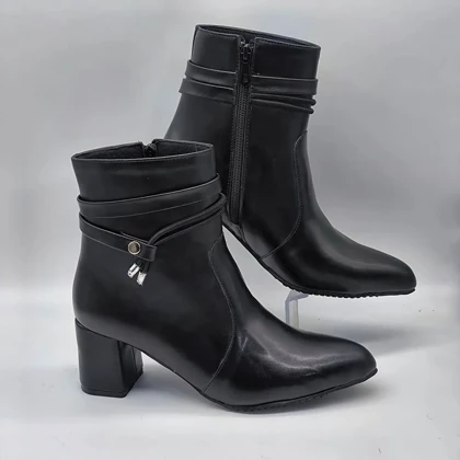 نیم بوت نوک تیز