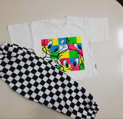 کراپ شلوار طرح تویتی سفید و مشکی