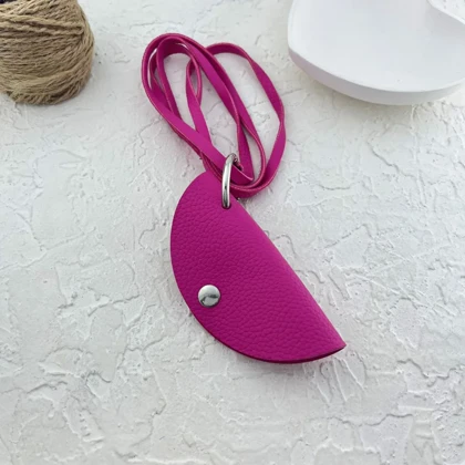 آویز کیف عینک شیک و باکیفیت، طرح چارم بگ