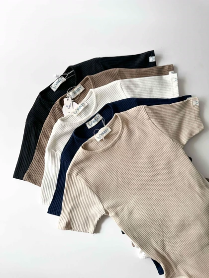 بادی یقه گرد تیشرتی