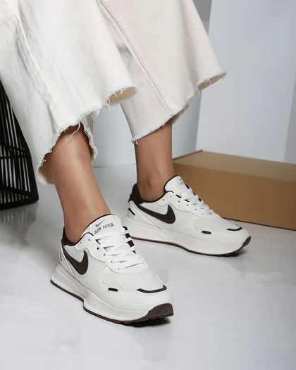 کتانی زنانه دخترانه راحتی بندی Nike LC