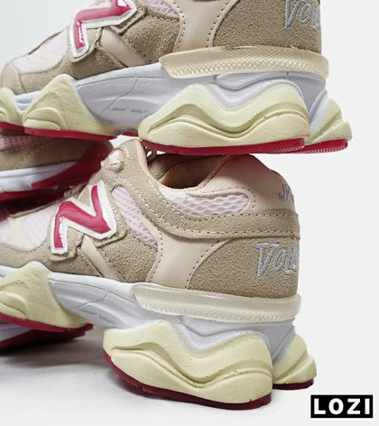 کفش کتانی زنانه قهوه ای کرم NEW BALANCE 9060