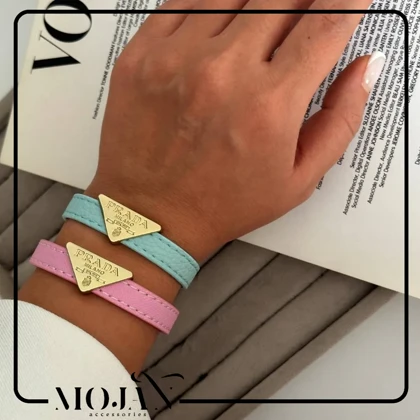 دستبند چرمی زنانه پرادا کد dzch1003