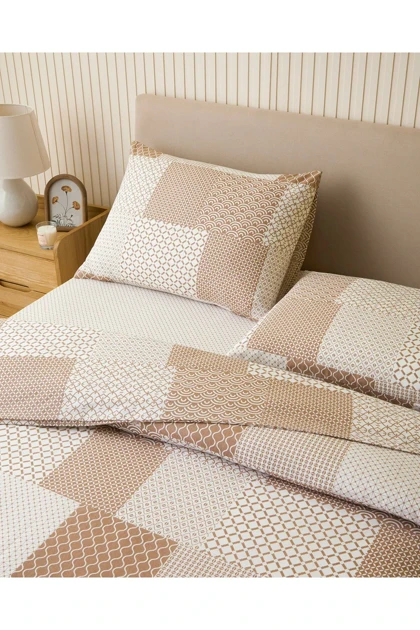 سرویس روتختی دو نفره English Home مدل Chain Patch ملحفه بدون کش پنبه