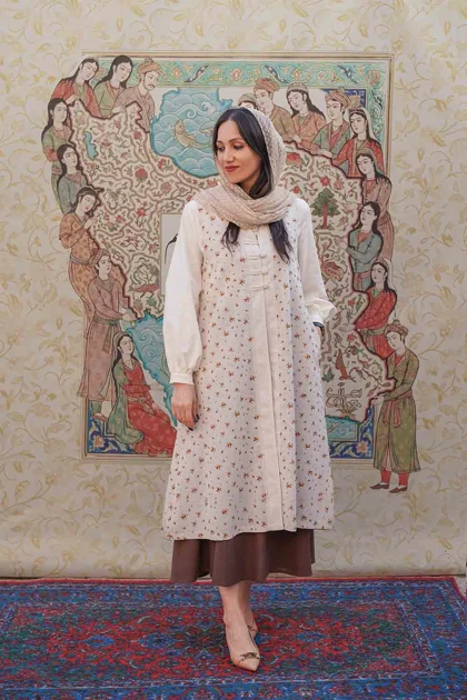 سارافون بلند لینن گل‌دار تهمینه سارافون بدون آستین گل‌دار