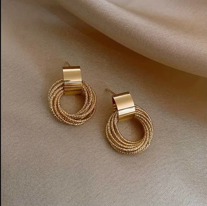 گوشواره حلقه‌ای چند لایه