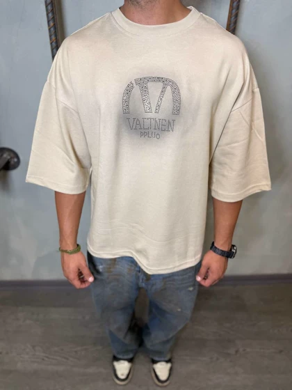 تیشرت مردانه نگین‌دار ماکان