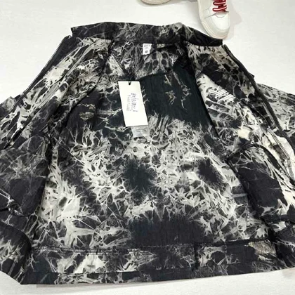 کت زیپ‌دار ابرو بادی سفید مشکی