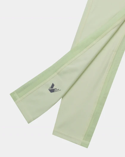 لگ و نیم‌تنه VicLight