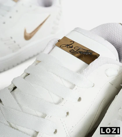 کفش کتانی مردانه و زنانه سفید NIKE jordan 1 low gold