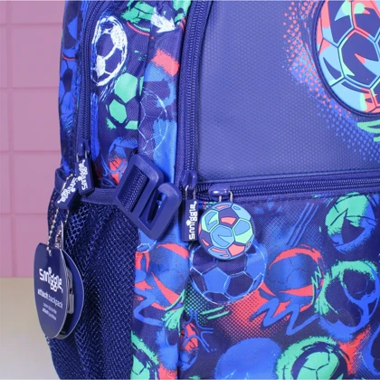 کوله پشتی توپ فوتبال رنگی Smiggle