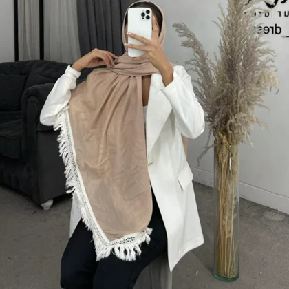 روسری پایین ریش