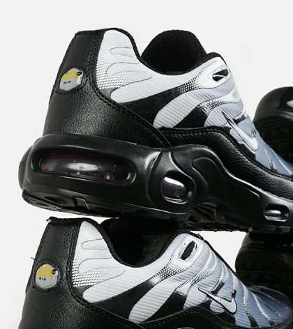 کفش کتانی مردانه و زنانه سفید طوسی مشکی NIKE AirMax Plus TN Ultra مدل 7344