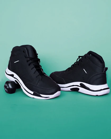 کفش ساق‌دار Balenciaga مدل Hoka (مشکی)
