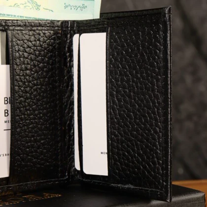 جاکارتی و کیف پول مردانه بیورا مدل Kpk51