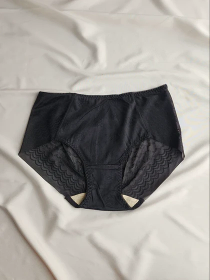 شورت تور و ساتن بدون لبه دوخت کد: 86659