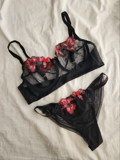 ست سوتین و شورت تمام تور فنردار برند HR کد: 0334