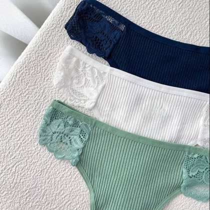 شورت زنانه بکلس کبریتی وارداتی مدل 6013