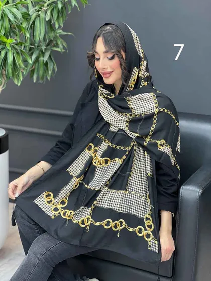 شال نخی طرح دار