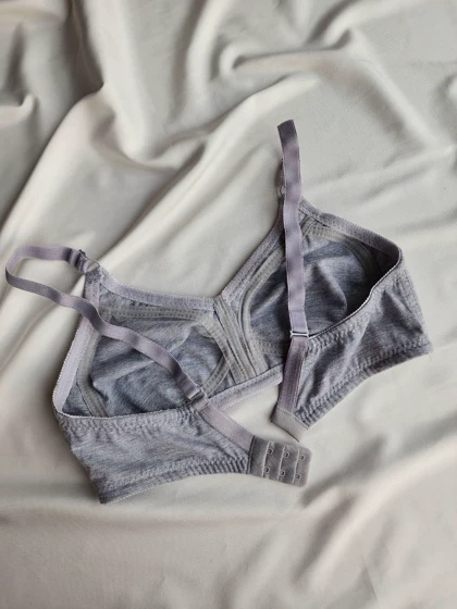 سوتین نخی بدون فنر و ابر NBB کد: 351