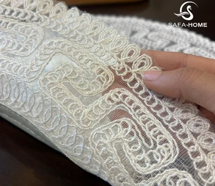 رومیزی عسلی گرد قیطان دوزی ورساچه کد 1 رنگبندی متنوع