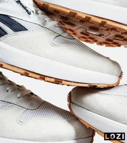 کفش کتانی سفید سرمه ای REEBOK Unphased Pro