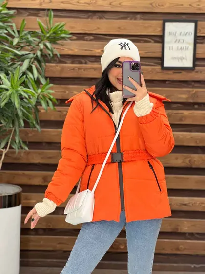 کاپشن آمبردی MONCLER