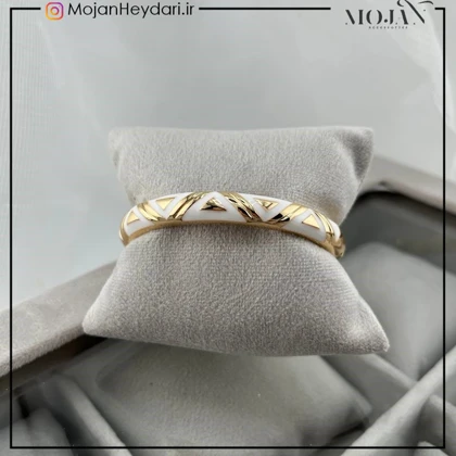 دستبند زنانه بنگل با طرح میناکاری شیک و ظریف کد bg10033