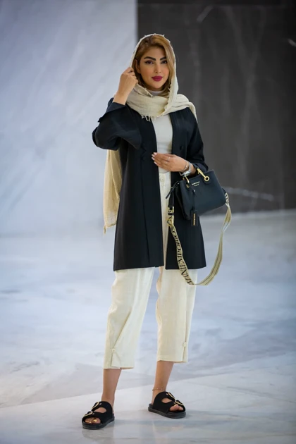 مانتو لوئیز ژاکارد شیدرخ