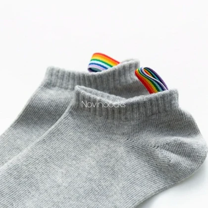 جوراب مچی طرح Rainbow