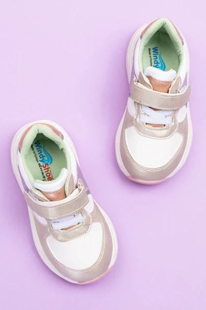 کتانی بچگانه windy-shoes