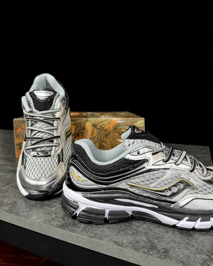 کتانی مردانه ساکونی