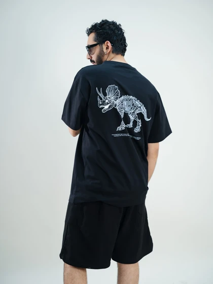 تیشرت مدل DINO مشکی برند بورن ریچ born rich