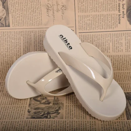 دمپایی زنانه نیکتا مدل لاانگشتی 2048