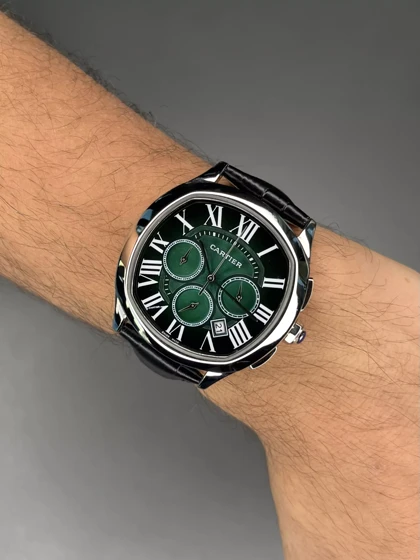 ساعت مچی کارتیه کورنوگراف بند چرمی مشکی صفحه سبز Cartier