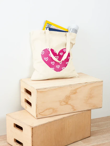 توت بگ طرح Pink and White Patterned Heart کد 271551