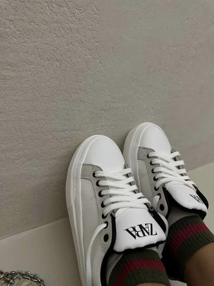 ونس ZARA