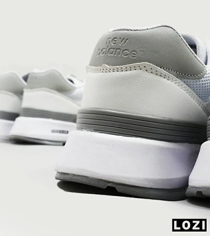کفش کتانی سفید طوسی NEW BALANCE 1300