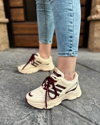 کتانی زنانه سه خط فشیون