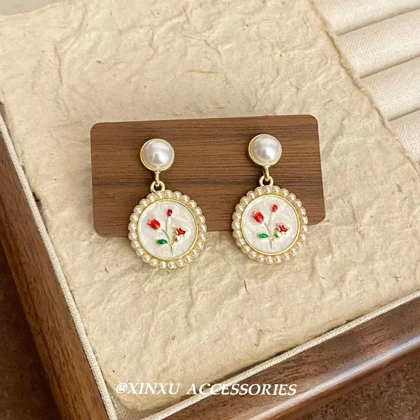 گوشواره ژورنالی گل رز