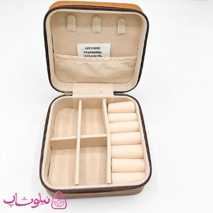 جعبه جواهرات مدل مسافرتی رنگ قهوه ای کد 135