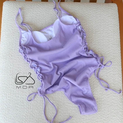 مایو یک سره تک‌رنگ یاسی