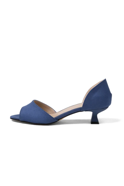 کفش پاشنه‌بلند کلاسیک زنانه میوگوستو mio-gusto