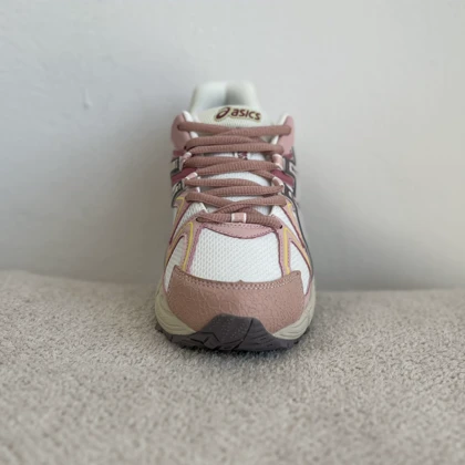 اسیکس کرم صورتی