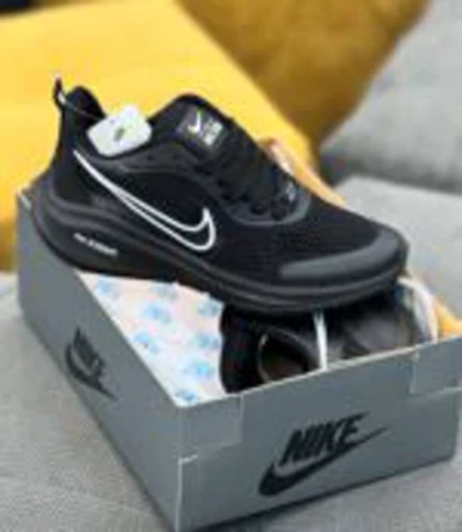 کتانی نایک زوم زنانه