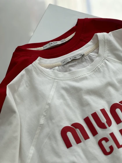 تیشرت miu miu
