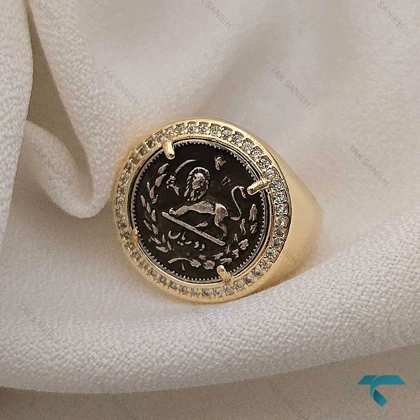 انگشتر طرح سکه ایی طلایی و نقره ایی مشکی گرد Ring-8687-L