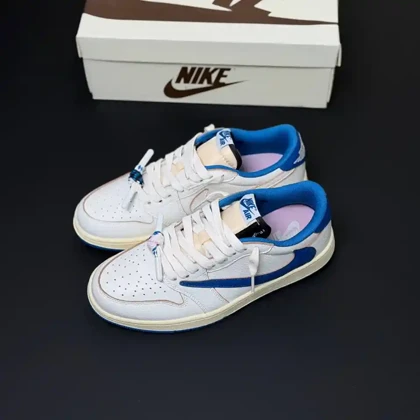کفش نایک ایر جردن وان لو فرگمنت تراویس اسکات میلیتاری آبی کرم Nike Air Jordan 1 Low Fragment Travis Scott Military Blue Cream