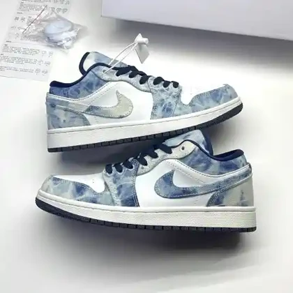کفش نایک ایر جردن وان لو واشد دنیم Nike Air Jordan 1 Low Washed Denim