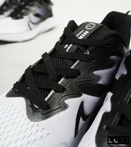کفش کتانی مردانه سفید بادمجانی NIKE AIR zoomx